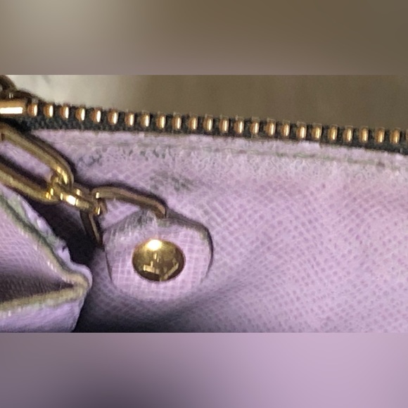 Louis Vuitton Authentic Black Multicolor Murakami Key/Card;Date Code(CA4172) - Picture 11 of 14